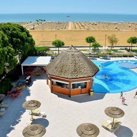 Inviting Calm And Bright Flat Near The Apartment Bibione