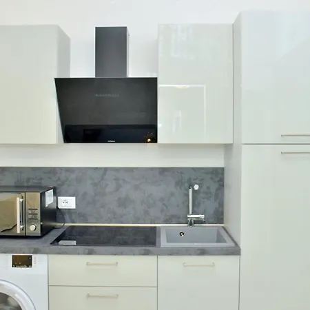 Inviting, Calm And Bright Flat Near The Bibione