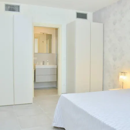 Inviting, Calm And Bright Flat Near The Apartment Bibione